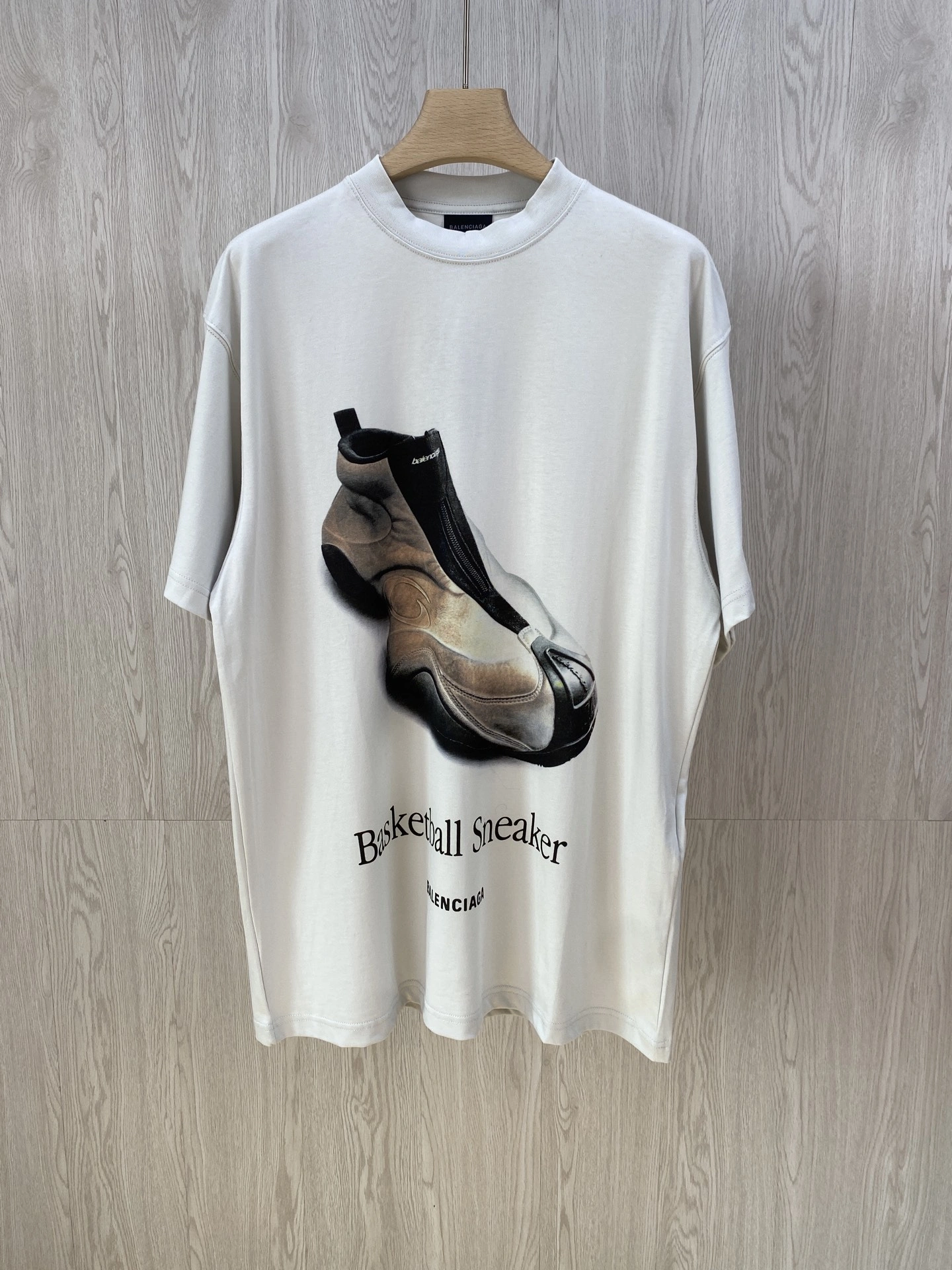 wg.luxury- 218593i16 oversized item:E-F409D0535